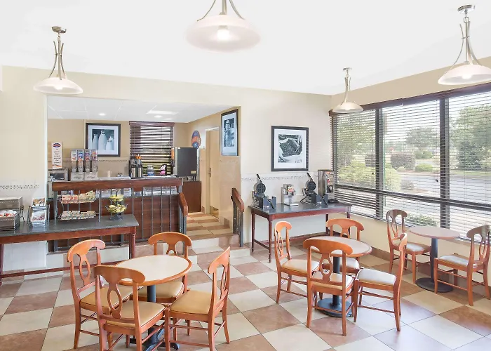 Baymont By Wyndham Greenville