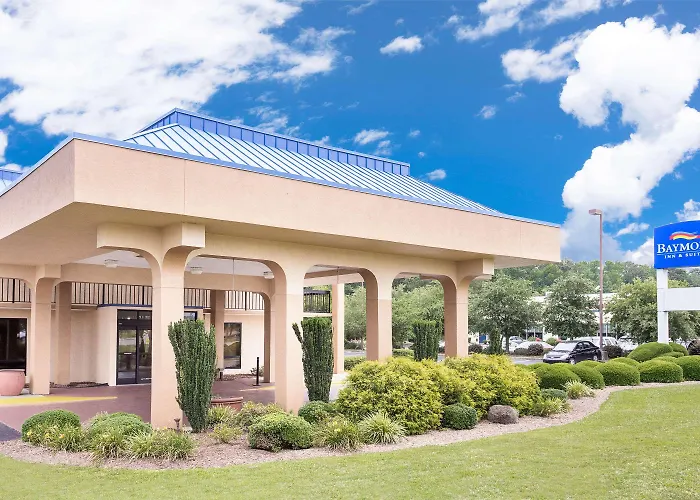 Baymont By Wyndham Greenville