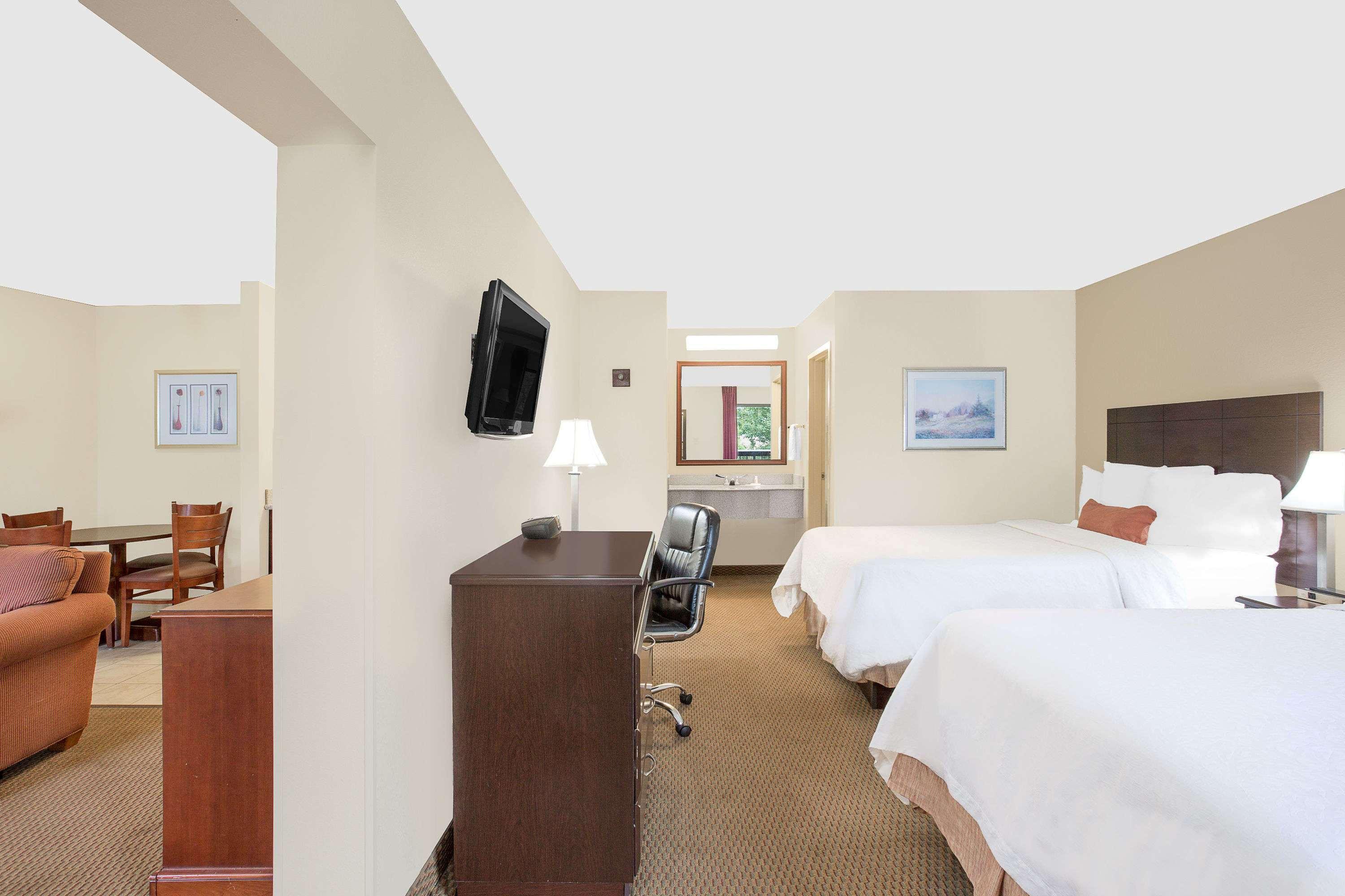 Baymont By Wyndham Hotel