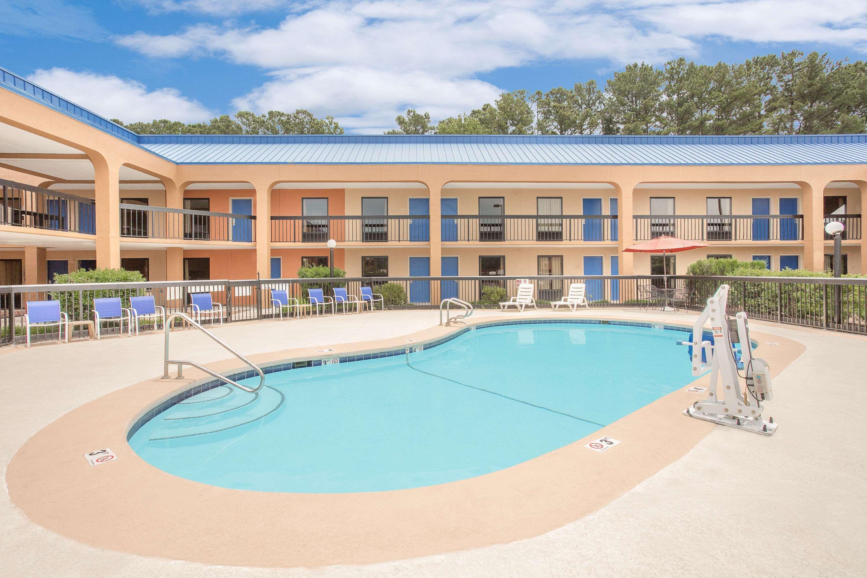 Baymont By Wyndham 2* Greenville