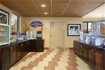 Baymont By Wyndham Hotel 2*