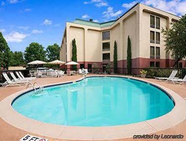 Hotel Baymont By Wyndham