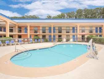 Baymont By Wyndham 2* Greenville