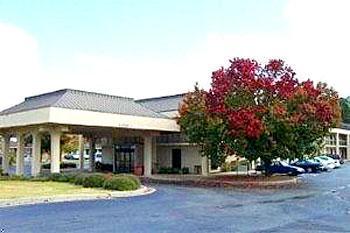 Baymont By Wyndham Hotel 2*
